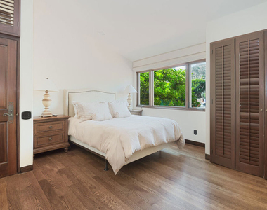 31776 Broad Beach Road - Photo Thumbnail 19