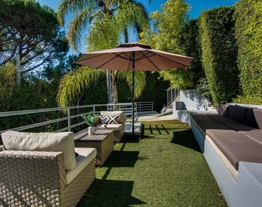 8954 St Ives Drive - Photo Thumbnail 35