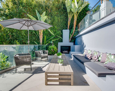 8954 St Ives Drive - Photo Thumbnail 33