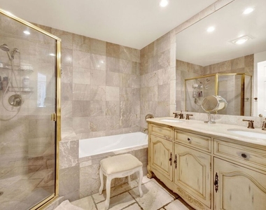 11952 Montana Avenue - Photo Thumbnail 20