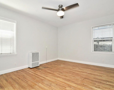 11250 Mississippi Avenue - Photo Thumbnail 16