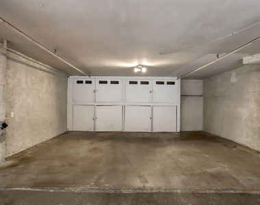 10214 Samoa Avenue - Photo Thumbnail 15