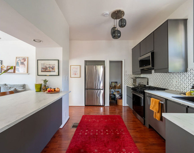5555 Echo Street - Photo Thumbnail 4