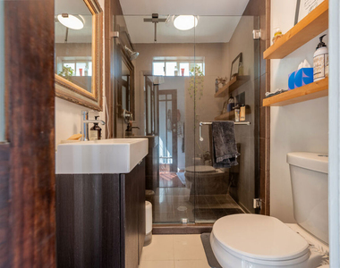 5555 Echo Street - Photo Thumbnail 9