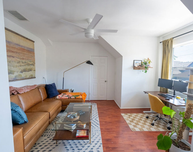 5555 Echo Street - Photo Thumbnail 12