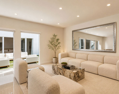 703 N Maple Drive - Photo Thumbnail 15