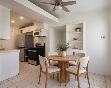 12844 Short Avenue - Photo Thumbnail 3