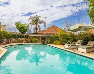 1315 Calumet Avenue - Photo Thumbnail 1