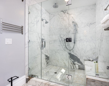1322 Londonderry Place - Photo Thumbnail 20