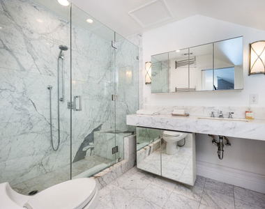 1322 Londonderry Place - Photo Thumbnail 25