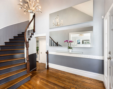 1322 Londonderry Place - Photo Thumbnail 5