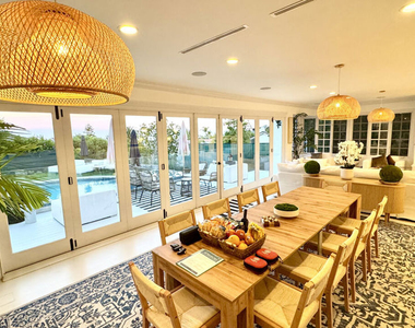 1423 Floresta Place - Photo Thumbnail 20