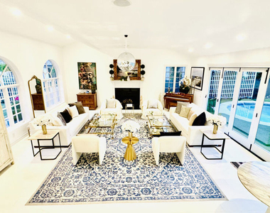 1423 Floresta Place - Photo Thumbnail 15