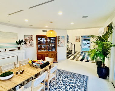 1423 Floresta Place - Photo Thumbnail 19