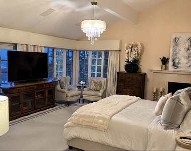1423 Floresta Place - Photo Thumbnail 50