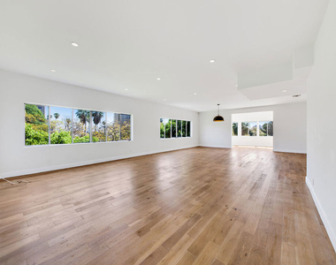 339 N Oakhurst Drive - Photo Thumbnail 2