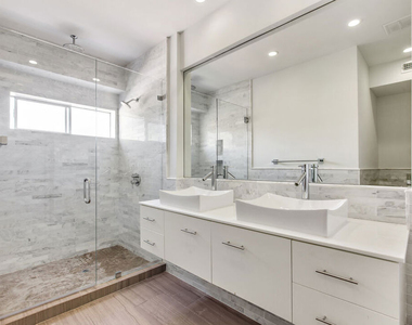 339 N Oakhurst Drive - Photo Thumbnail 14