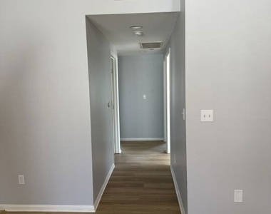 6636 Irvine Avenue - Photo Thumbnail 7