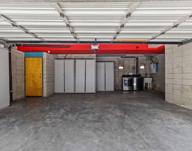 343 Rennie Avenue - Photo Thumbnail 13