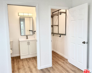 384 Hargrave Street - Photo Thumbnail 17