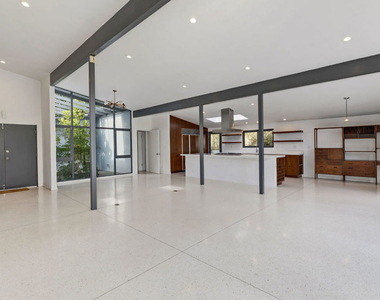 7560 Lolina Lane - Photo Thumbnail 11