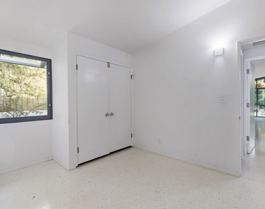 7560 Lolina Lane - Photo Thumbnail 26
