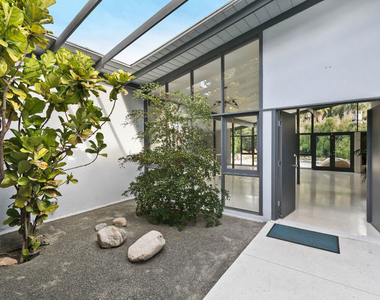 7560 Lolina Lane - Photo Thumbnail 5