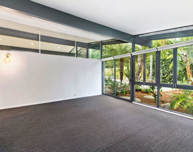 7560 Lolina Lane - Photo Thumbnail 21