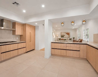 9921 Durant Drive - Photo Thumbnail 2