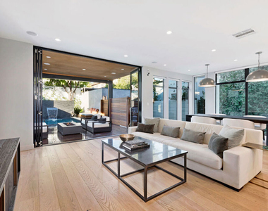 8925 Dorrington Avenue - Photo Thumbnail 5