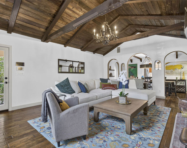 9002 Norma Place - Photo Thumbnail 6