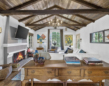 9002 Norma Place - Photo Thumbnail 4