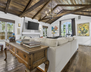 9002 Norma Place - Photo Thumbnail 5