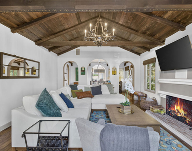 9002 Norma Place - Photo Thumbnail 3