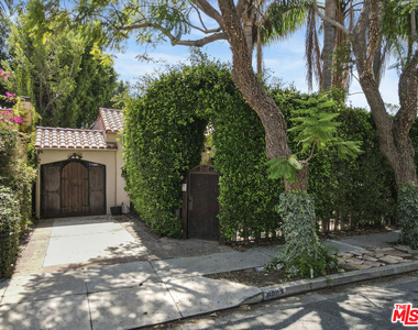9002 Norma Place - Photo Thumbnail 30