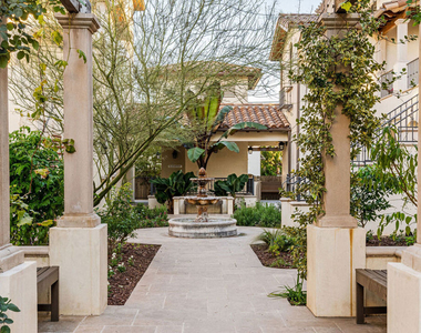 388 S Los Robles Avenue - Photo Thumbnail 22