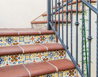 388 S Los Robles Avenue - Photo Thumbnail 2