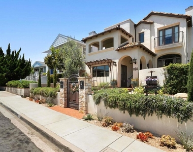 1834 Clove St - Photo Thumbnail 1