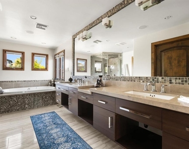 1834 Clove St - Photo Thumbnail 20