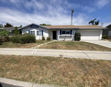 1741 Lahoud - Photo Thumbnail 26