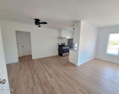 4810 St Elmo Drive - Photo Thumbnail 3