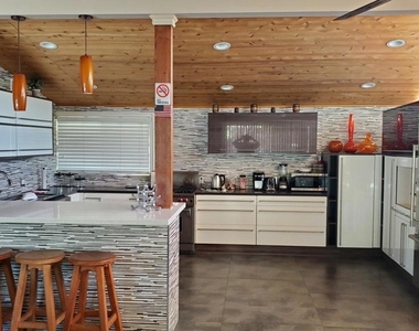 71567 Mirage Road - Photo Thumbnail 5