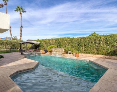 78880 Aurora Way - Photo Thumbnail 16
