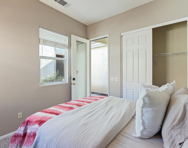 49418 Wayne Street - Photo Thumbnail 13
