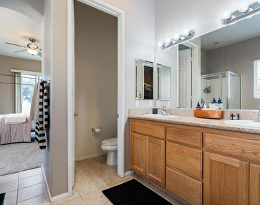 49418 Wayne Street - Photo Thumbnail 6