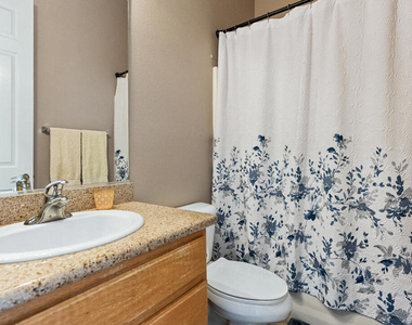 49418 Wayne Street - Photo Thumbnail 9