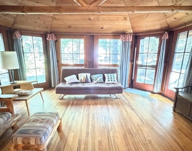 54270 S Circle Drive - Photo Thumbnail 5