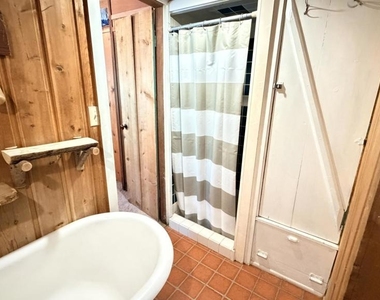 54270 S Circle Drive - Photo Thumbnail 13