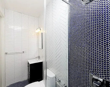 222 East 12th Street - Photo Thumbnail 5