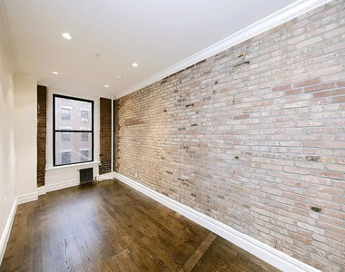 222 East 12th Street - Photo Thumbnail 1